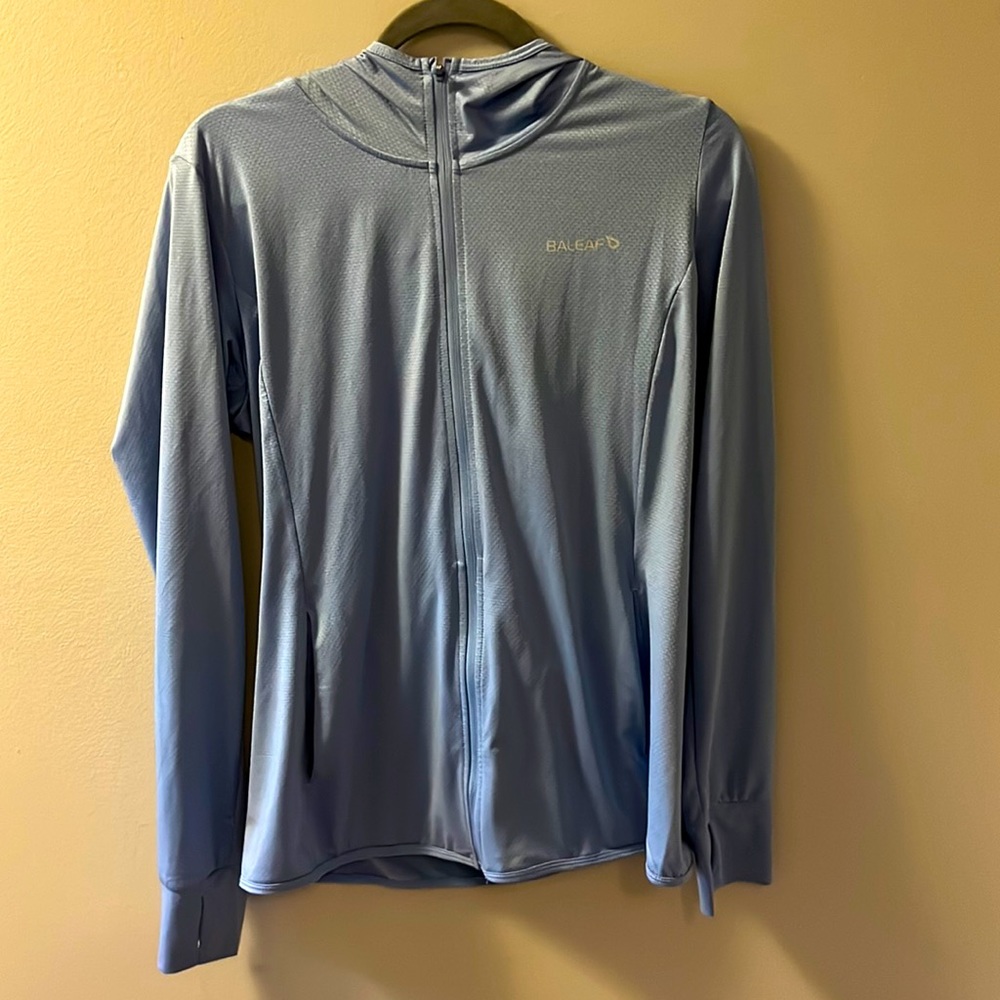NWOT Baleaf Zip Up Hoodie (Size L)